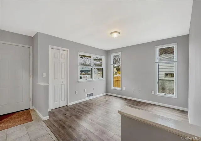 3rd image of 5 Lehigh Ave, Centereach, NY 11720 | MLS# 980668