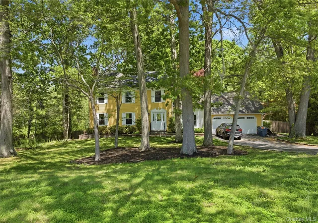 1st image of 23 Abbey Ln, Setauket, NY 11733 | MLS# 980729