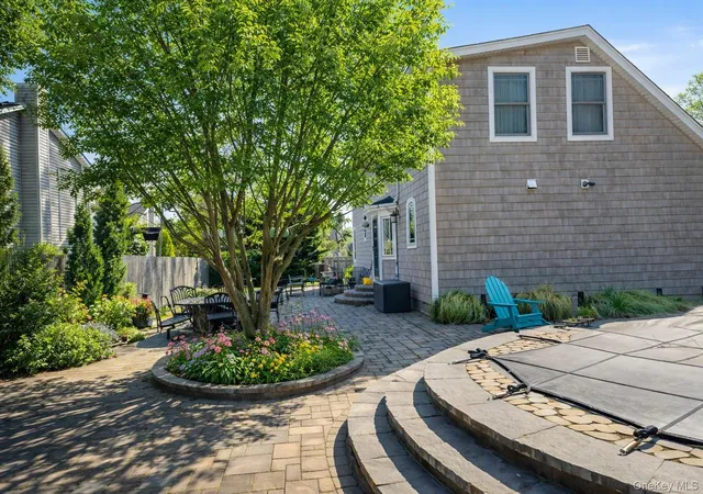 2nd image of 33 2nd St, Bayport, NY 11705 | MLS# 980753