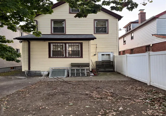 5th image of 11435 130Th St, South Ozone Park, NY 11420 | MLS# 980806