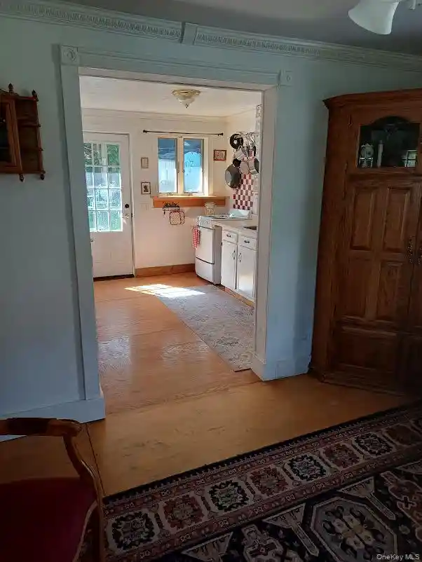Photo 3 of Single family home for sale at 3 Lakeview Dr W, Wurtsboro, NY 12790 | MLS# 980826 | Listing updated on 2026-10-24