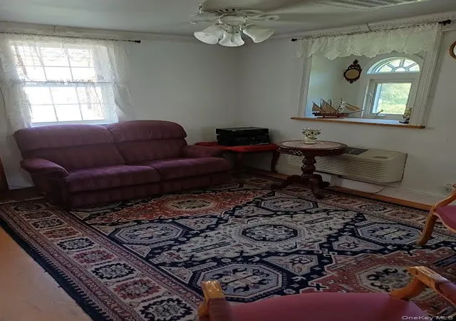 Photo 3 of Single family home for sale at 3 Lakeview Dr W, Wurtsboro, NY 12790 | MLS# 980826 | Listing updated on 2026-10-20