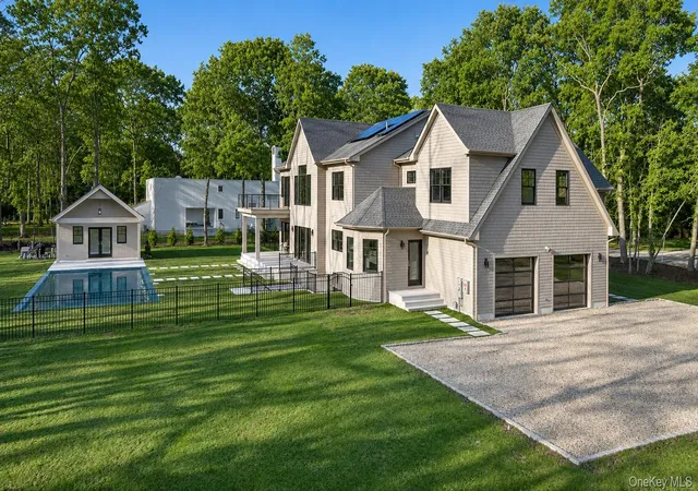 Homes for sale in Southampton, NY | 69 Jagger Ln, Southampton, NY 11977 | MLS# 980917