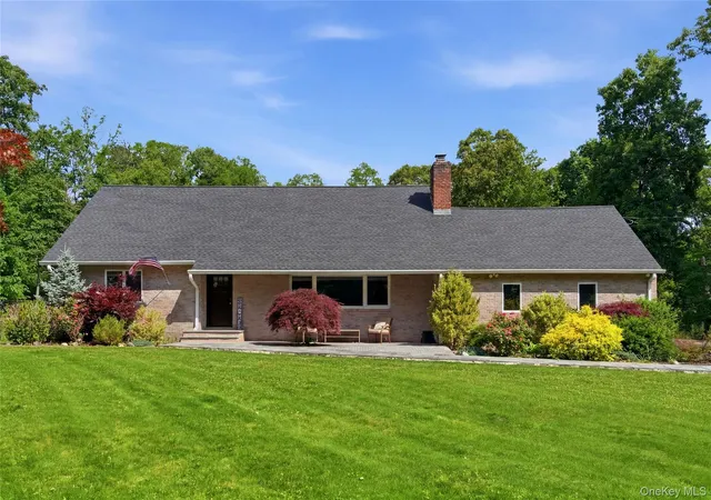 1st image of 431 Woodbury Rd, Huntington, NY 11724 | MLS# 980960