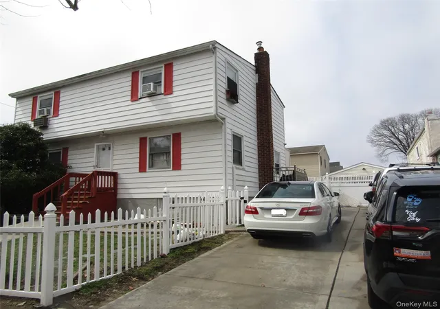 2nd image of (Undisclosed), Lynbrook, NY 11563 | MLS# 981027