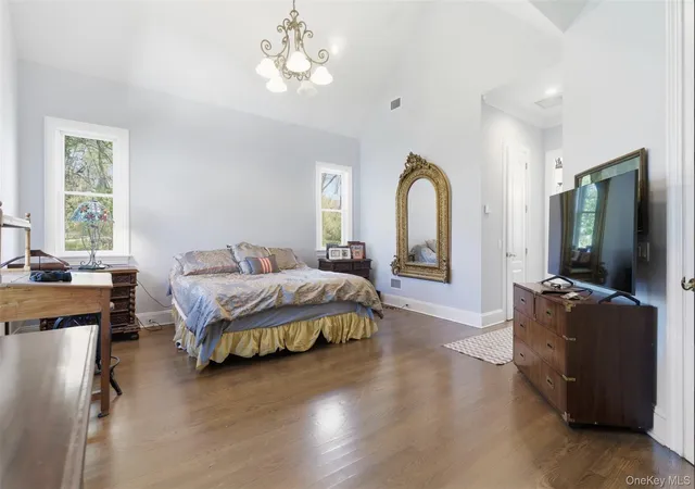 2nd image of 9 Locust Woods Dr, Shelter Island, NY 11964 | MLS# 981046