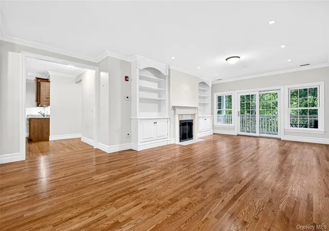 Photo 3 of Sale Pending at 4105 Fred Ill Jr Ct, Orangetown, NY 10965 | MLS# 981128 | Listing updated on 2026-09-19