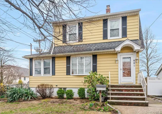 Photo 1 of Sale Pending at 601 Hughes St, Bellmore, NY 11710 | MLS# 981170 | Listing updated on 2026-09-19