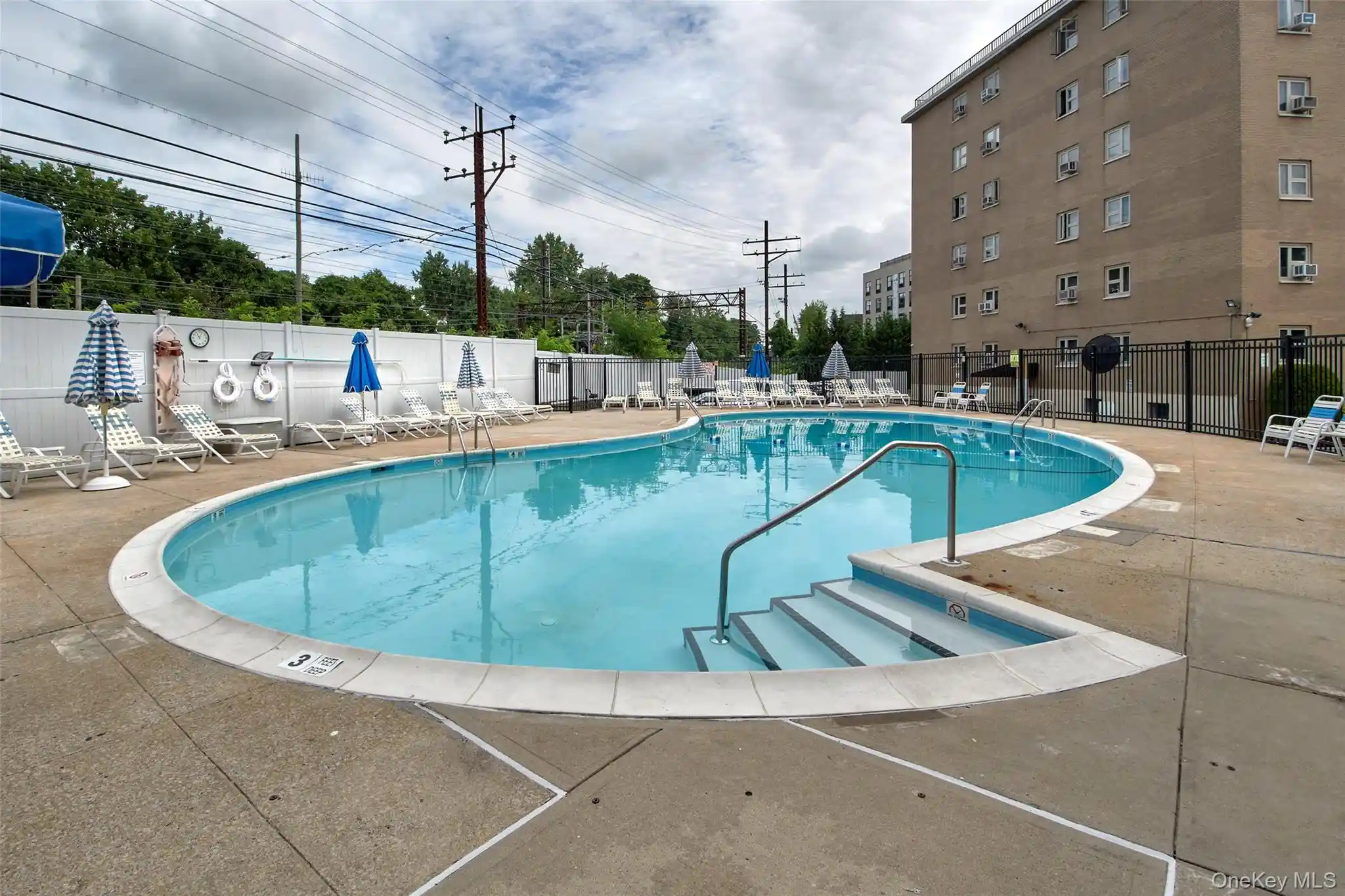 Listing Photo 18 - Condo for sale in 480 Halstead Ave located at 480 Halstead Ave, Harrison, NY 10577 - Unit #4V