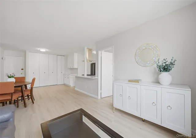 Homes for sale in Mount Vernon, NY | 600 Locust St #5F, Mount Vernon, NY 10552 | MLS# 981192