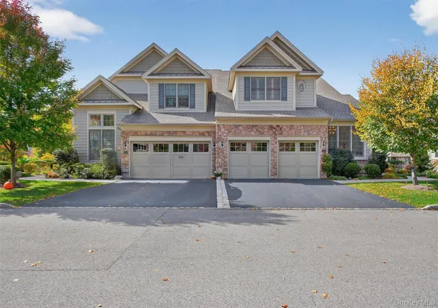 Photo 2 of Single family home for sale at 17 Deforest Dr, Cortlandt Manor, NY 10567 | MLS# 981235 | Listing updated on 2026-06-05
