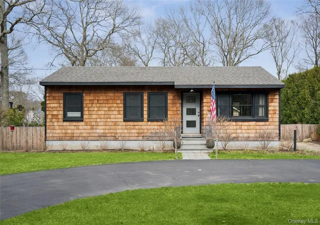 Photo 2 of Sale Pending at 2786 Quogue Riverhead Rd, Southampton, NY 11942 | MLS# 981253 | Listing updated on 2026-08-19