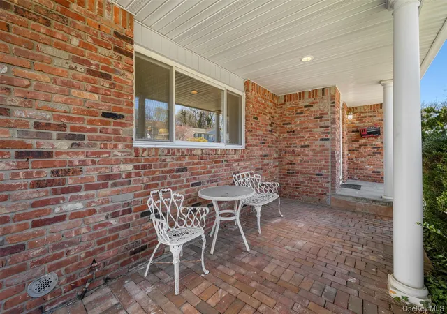 Photo 2 of Sale Pending at 8 Cathy Ln, North Hempstead, NY 11024 | MLS# 981256 | Listing updated on 2026-04-30