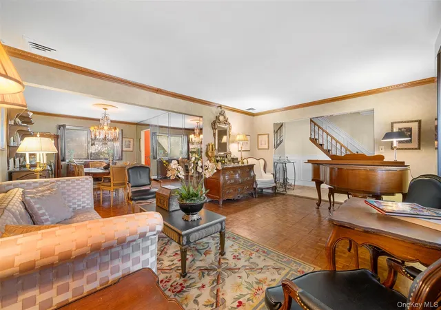 Photo 4 of Sale Pending at 8 Cathy Ln, North Hempstead, NY 11024 | MLS# 981256 | Listing updated on 2026-04-30