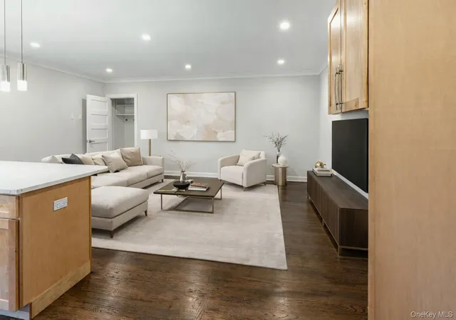 1st image of 1133 Midland Ave #3D, Yonkers, NY 10708 | MLS# 981284