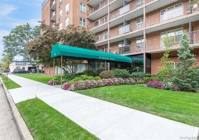 1st image of 20 Wendell St #19E, Hempstead, NY 11550 | MLS# 981332