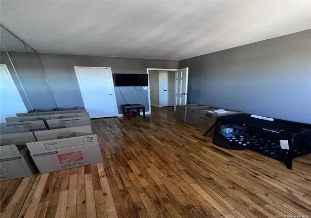 5th image of 20 Wendell St #19E, Hempstead, NY 11550 | MLS# 981332