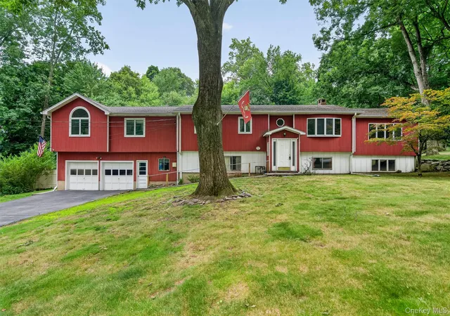 Photo 3 of Sale Pending at 11 Kent Rd, Ramapo, NY 10952 | MLS# 981360 | Listing updated on 2026-08-19