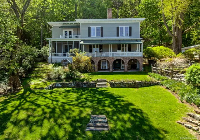 3rd image of 34 Lawrence Ln, Palisades, NY 10964 | MLS# 981378