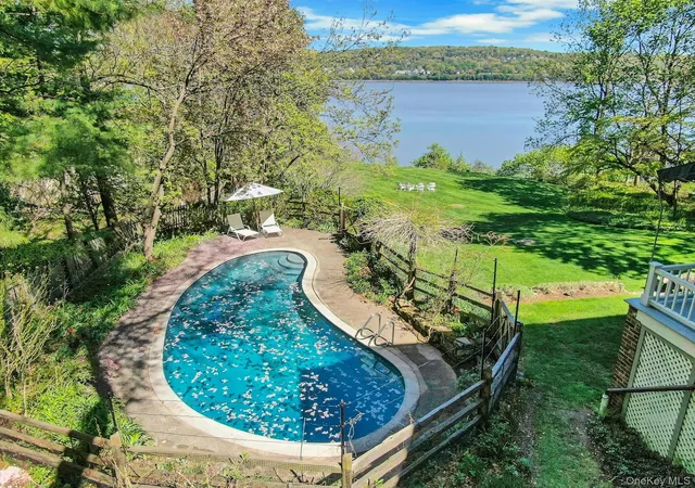4th image of 34 Lawrence Ln, Palisades, NY 10964 | MLS# 981378
