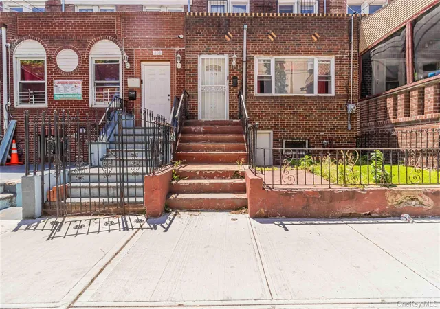 Photo 2 of Single family home for sale at 806 New Jersey Ave, Brooklyn, NY 11207 | MLS# 981440 | Listing updated on 2026-09-04