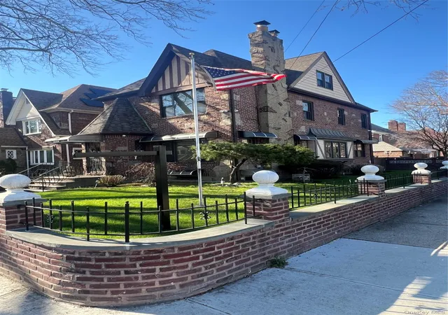 Photo 1 of Single family home for sale at 19519 45th Avenue, Flushing, NY 11358 | MLS# 981474 | Listing updated on 2026-09-01