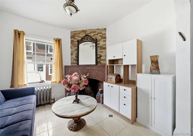 Photo 4 of Single family home for sale at 1046 Dickens St, Far Rockaway, NY 11691 | MLS# 981541 | Listing updated on 2026-04-08