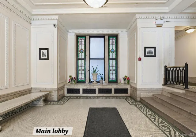 2nd image of 302 Convent Ave, New York, NY 10031