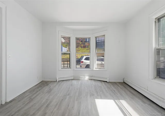 4th image of 11 Aka 13 Lincoln Ter, Yonkers, NY 10701 | MLS# 981580