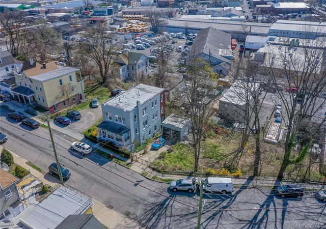 2nd image of 220 Woodland Ave, Yonkers, NY 10703 | MLS# 981608