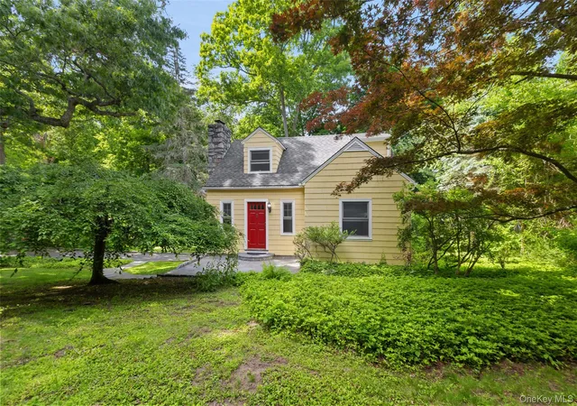 Photo 2 of Sale Pending at 65 Laurelton Rd, Mount Kisco, NY 10549 | MLS# 981706 | Listing updated on 2026-09-19
