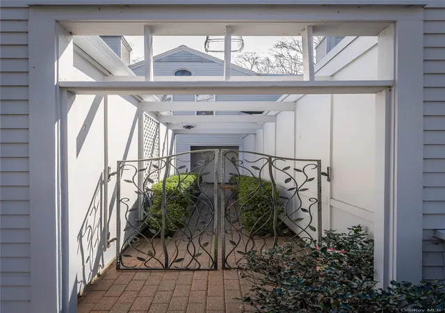 Photo 3 of Sale Pending at 29 Beechwood Way, Ossining, NY 10510 | MLS# 981714 | Listing updated on 2026-09-19