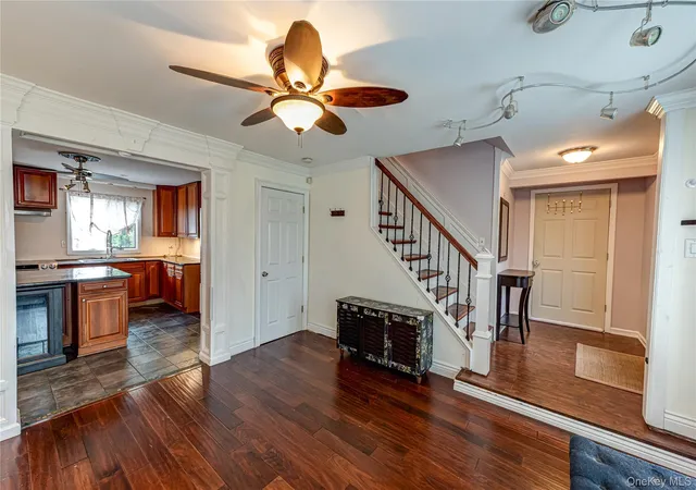 5th image of 28 Barnsley Crescent, Mount Sinai, NY 11766 | MLS# 981741