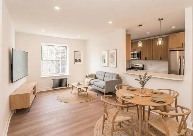 5th image of 55-23 31St Ave, New York City, NY 11377
