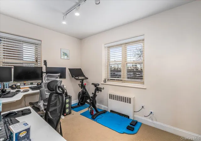 5th image of 14455 Melbourne Ave, New York, NY 11367