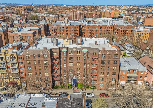 2nd image of 4035 Ithaca St #5D, Elmhurst, NY 11373 | MLS# 981790