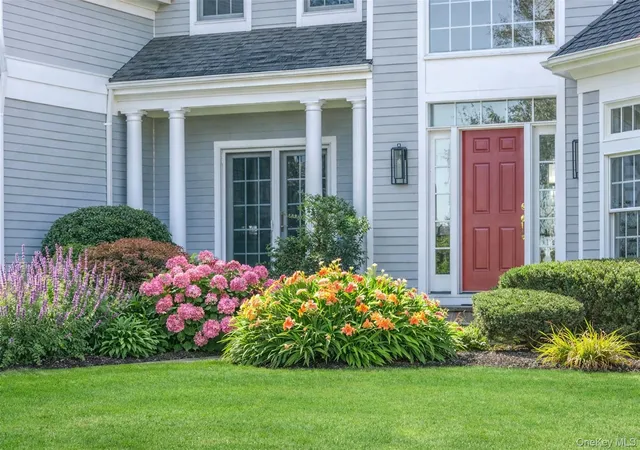 5th image of 350 Laurel Wy, Laurel, NY 11948 | MLS# 981805