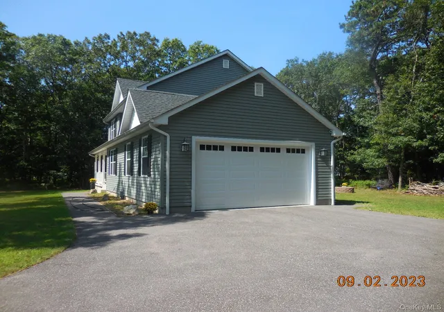 3rd image of 230 Expressway Dr N, Medford, NY 11763 | MLS# 981826