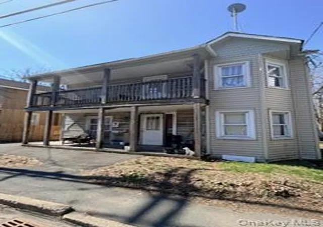 Photo 3 of Single family home for sale at 1 New St, Port Jervis, NY 12771 | MLS# 981836 | Listing updated on 2026-04-21