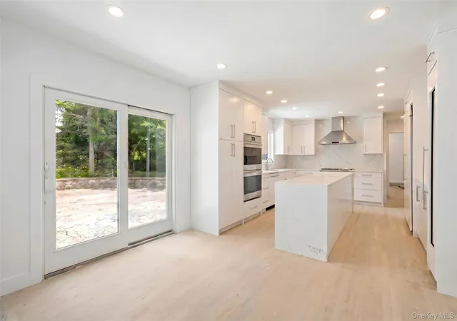 Photo 3 of Sale Pending at 79 Penn Rd, Scarsdale, NY 10583 | MLS# 981850 | Listing updated on 2026-08-19