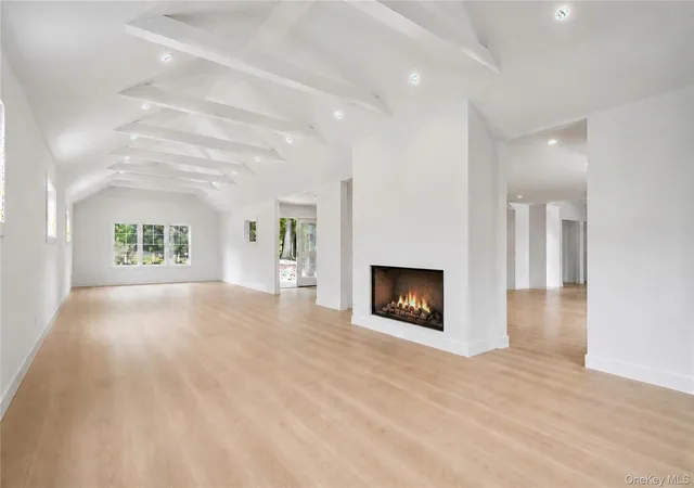 Photo 4 of Sale Pending at 79 Penn Rd, Scarsdale, NY 10583 | MLS# 981850 | Listing updated on 2026-08-19