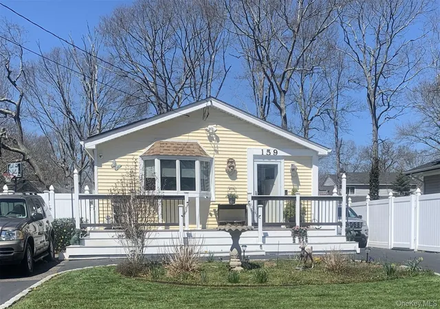 1st image of 159 Parkwood Dr, Shirley, NY 11967 | MLS# 981901
