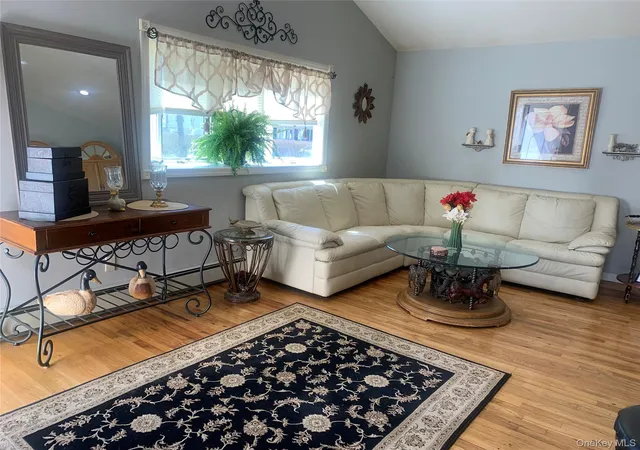3rd image of 159 Parkwood Dr, Shirley, NY 11967 | MLS# 981901