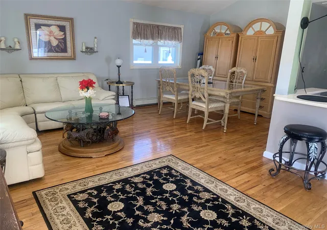 4th image of 159 Parkwood Dr, Shirley, NY 11967 | MLS# 981901