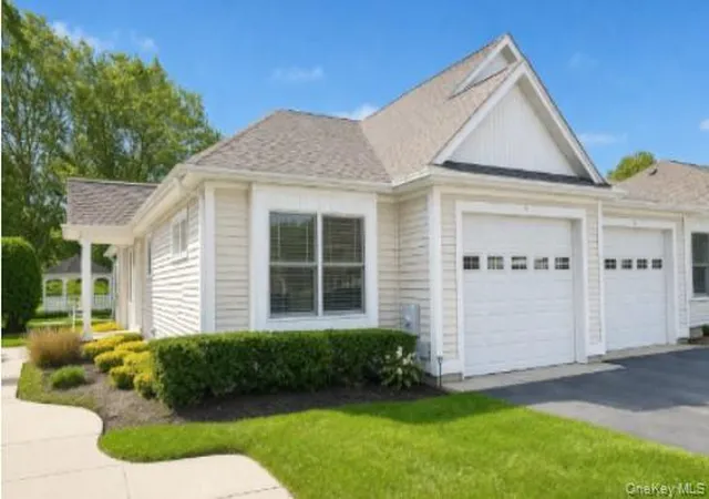 1st image of 5 White Oak Ct #5, Coram, NY 11727 | MLS# 981936