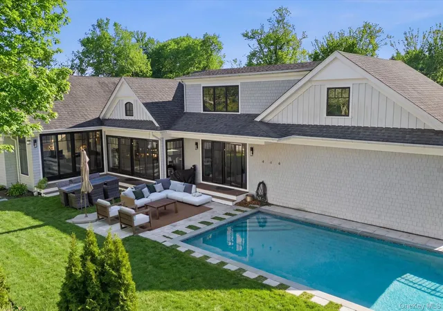 Single family home for sale at 4 Post Ln, Quogue, NY 11959 | MLS# 981938