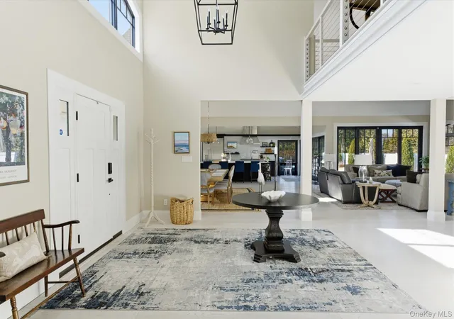 Photo 4 of Single family home for sale at 4 Post Ln, Quogue, NY 11959 | MLS# 981938 | Listing updated on 2026-08-10