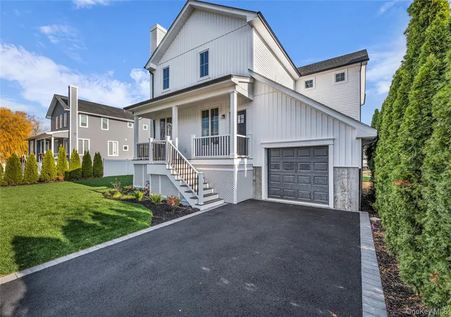 Photo 1 of Single family home for sale at 2437 Archer St, Hempstead, NY 11873 | MLS# 981943 | Listing updated on 2026-09-17
