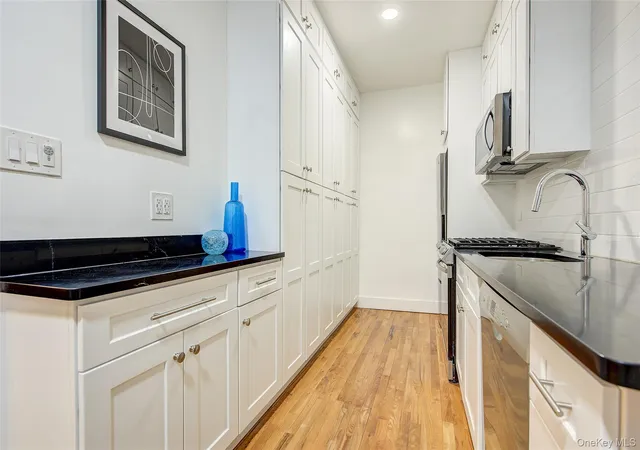 Photo 4 of Sale Pending at 72-17 34th Avenue #1S, Jackson Heights, NY 11372 | MLS# 981962 | Listing updated on 2026-07-15