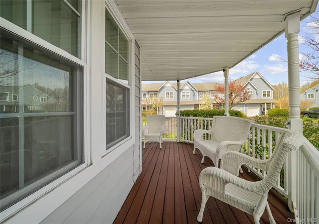 4th image of 1 Clubhouse Cir, Central Islip, NY 11722 | MLS# 981969